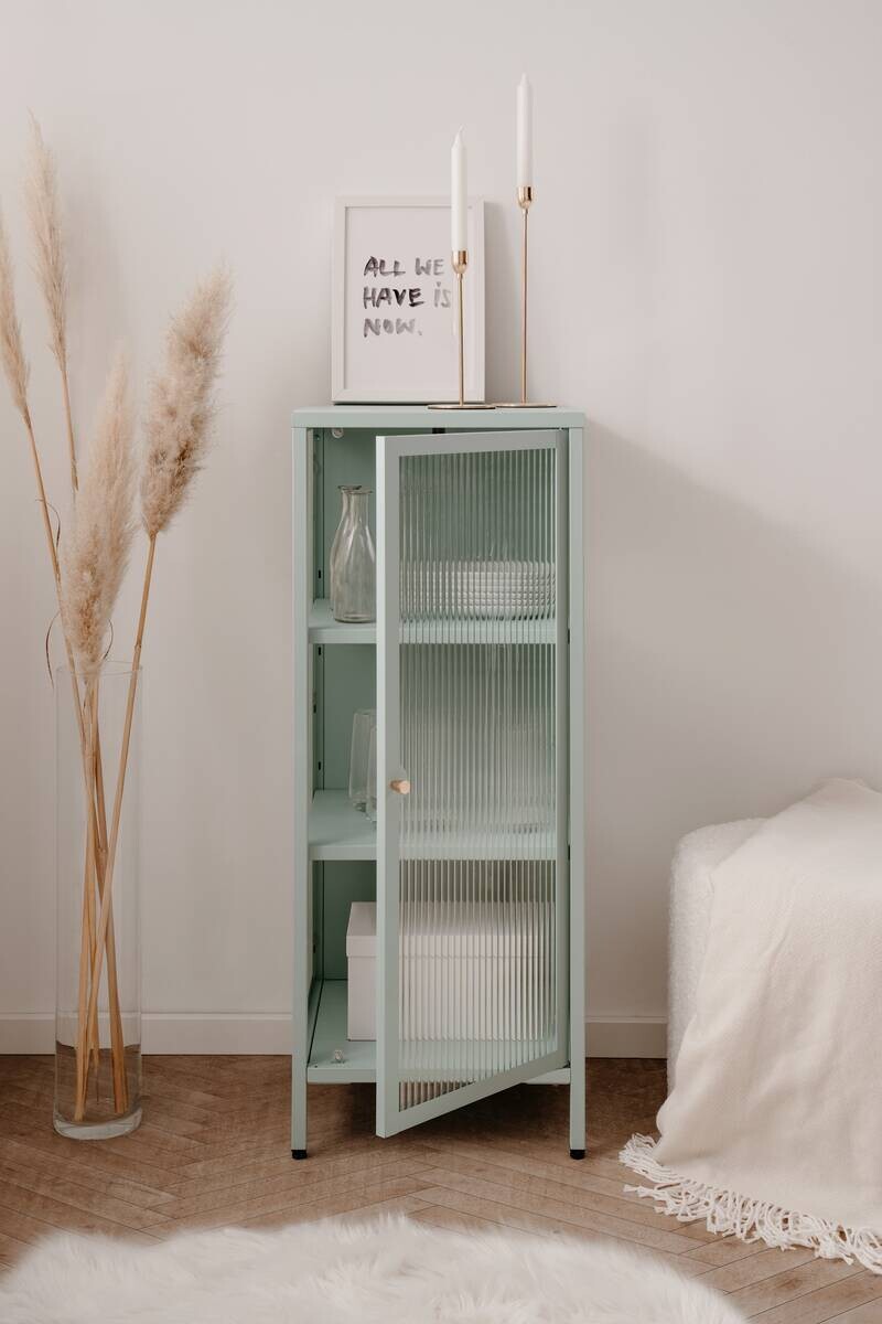 Vitrine Milton mint B/H/T: ca. 40x102x40 cm