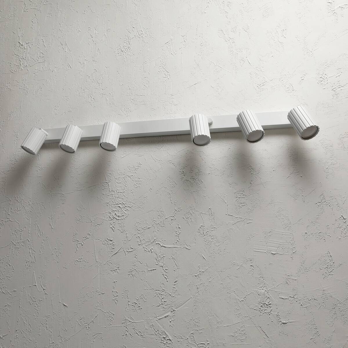 Lamkur Strahler Prisma weiß Stahl B/H/L: ca. 6,5x16,5x117 cm 6 Brennstellen