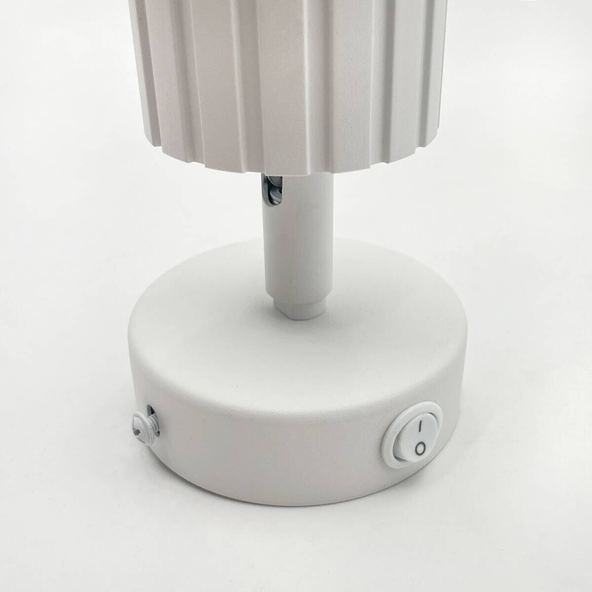 Lamkur Wandleuchte Prisma weiß Stahl B/H/L: ca. 8x16x8 cm GU10 1 Brennstellen