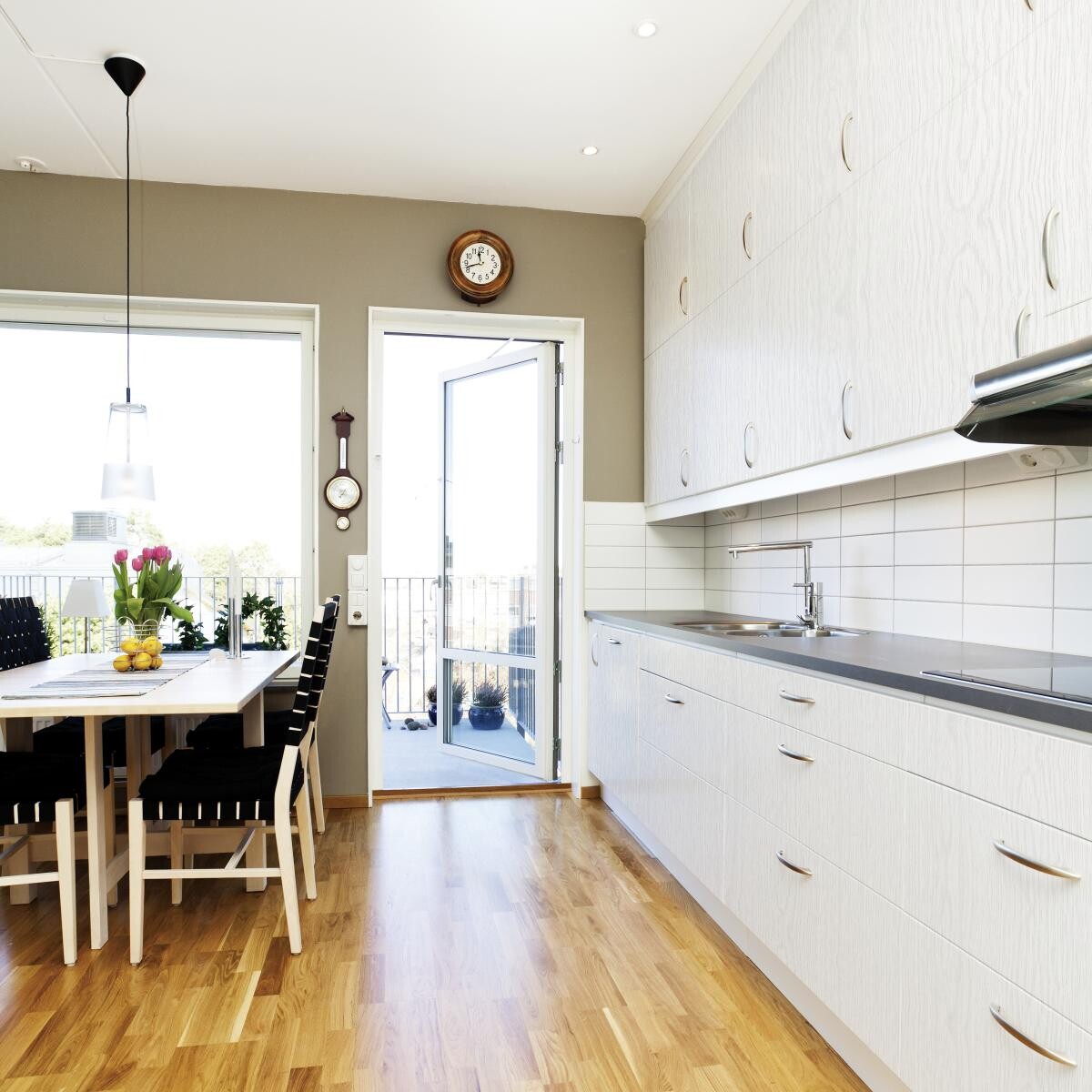 d-c-fix Dekofolie Holzoptik weiß B/L: ca. 90x210 cm