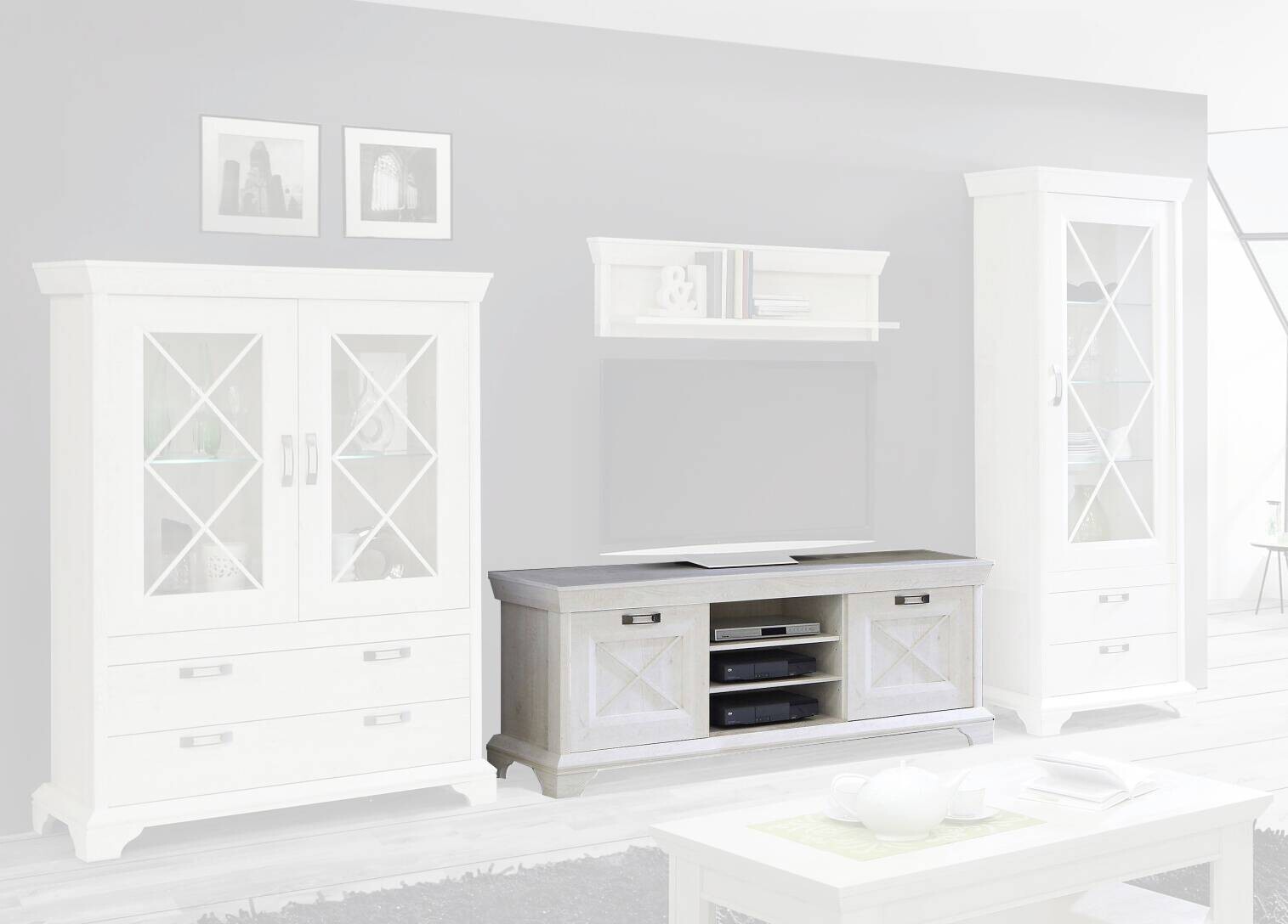 TV-Lowboard weiß Pinie Nachbildung B/H/T: ca. 147x66x48 cm