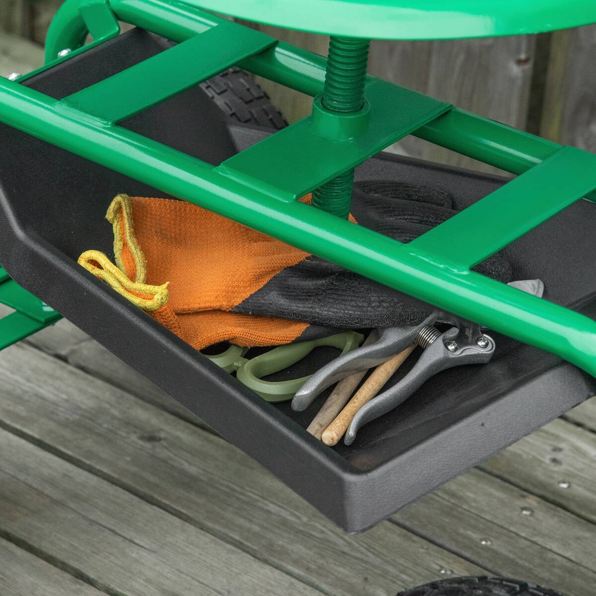 Outsunny Fahrbarer Gartensitz grün Gummi B/H/L: ca. 44,5x59x81 cm