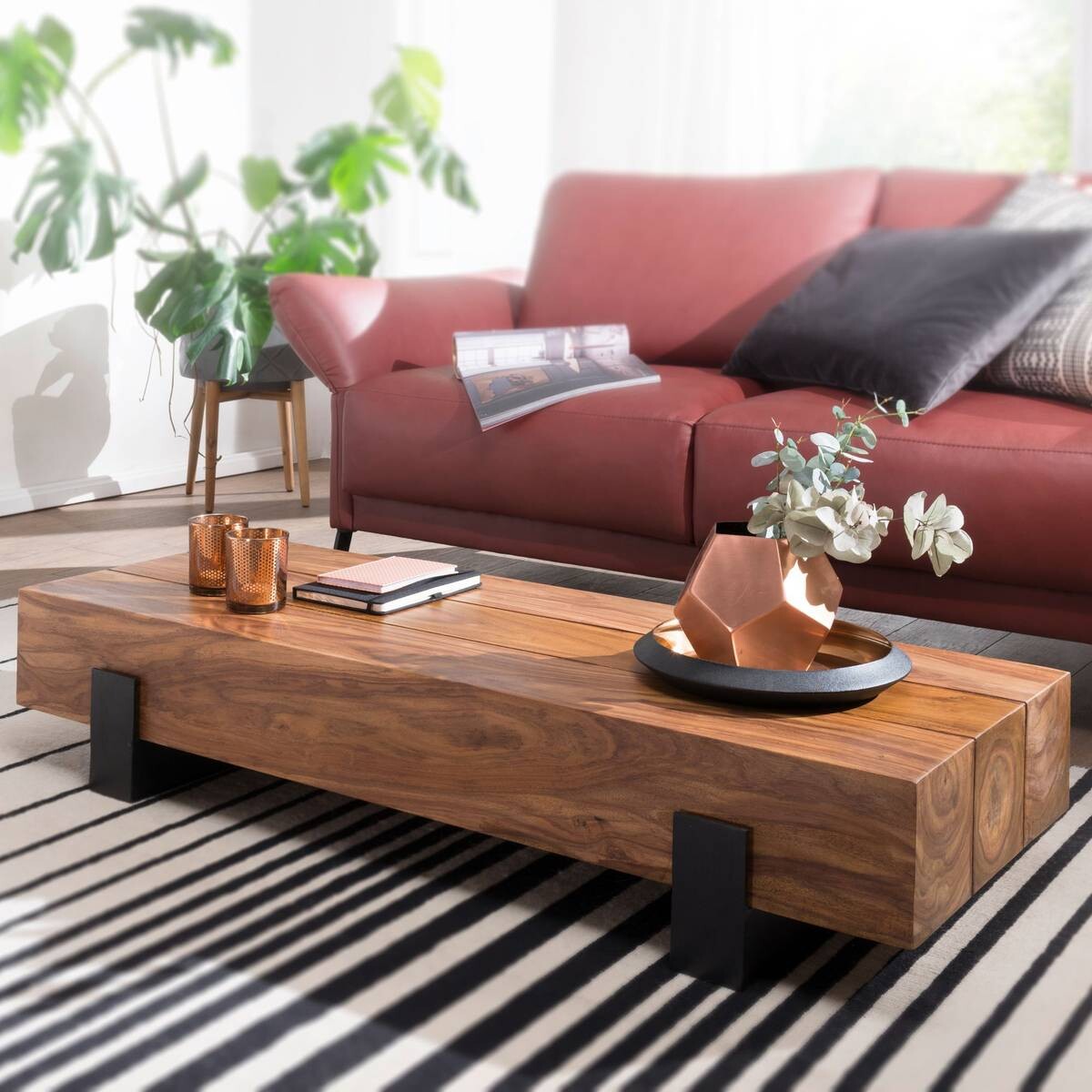 Couchtisch braun B/H/T: ca. 115x22x44 cm