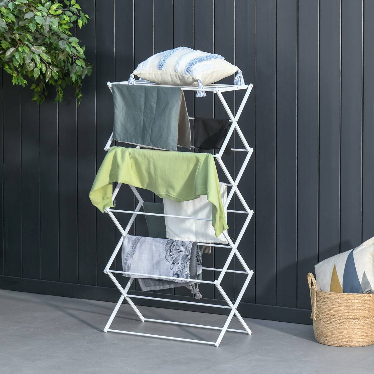 HOMCOM Wäscheständer weiß Kunststoff B/H/L: ca. 35x74x144 cm