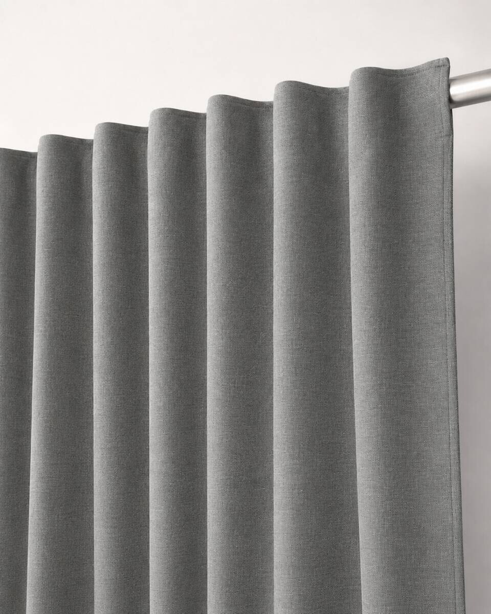 Thermovorhang Eskamio silber B/L: ca. 135x175 cm
