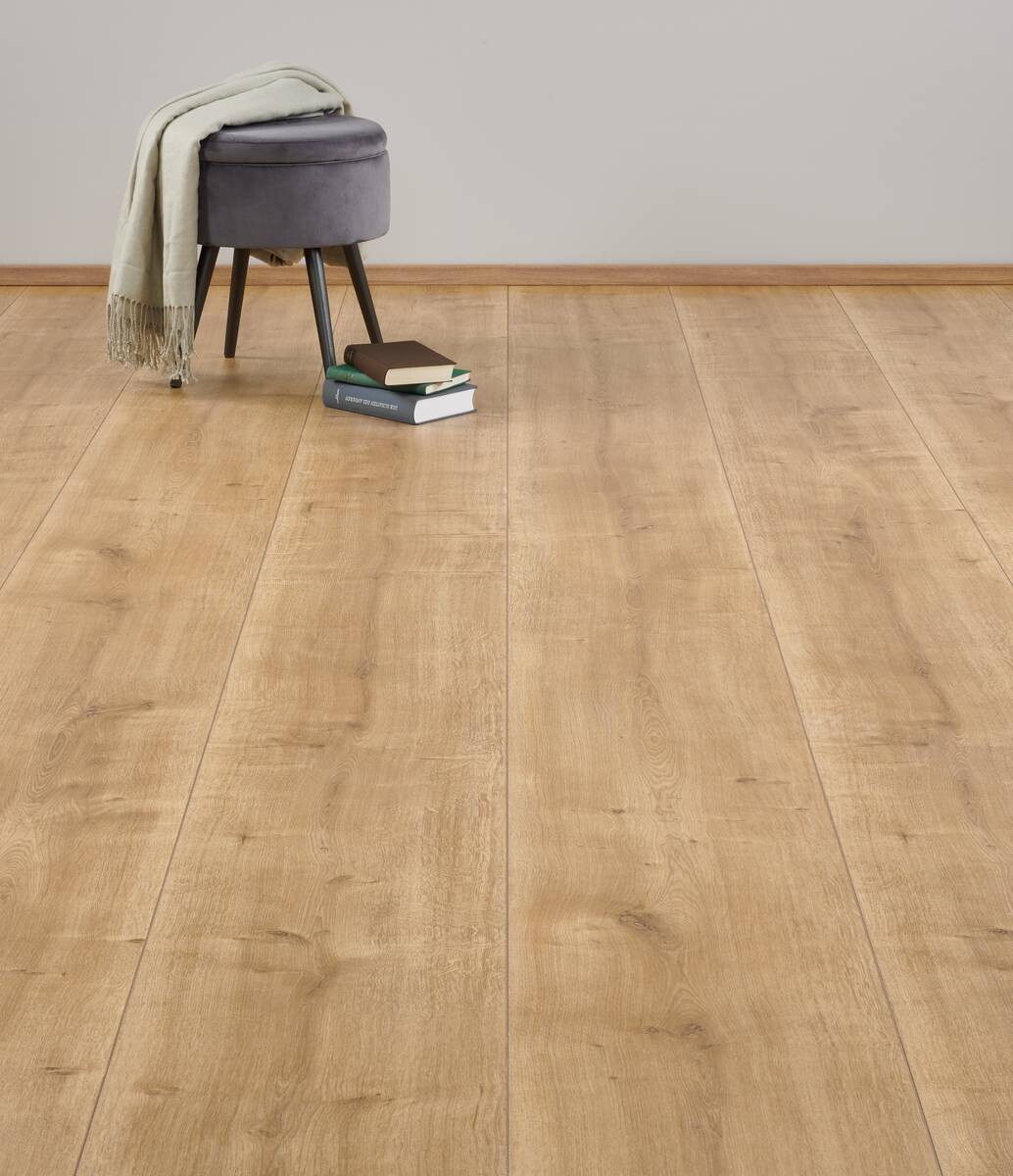 EGGER Laminatboden Richmond ca. 2,5349 m² im Paket B/L: ca. 34x130,5 cm pro Paket