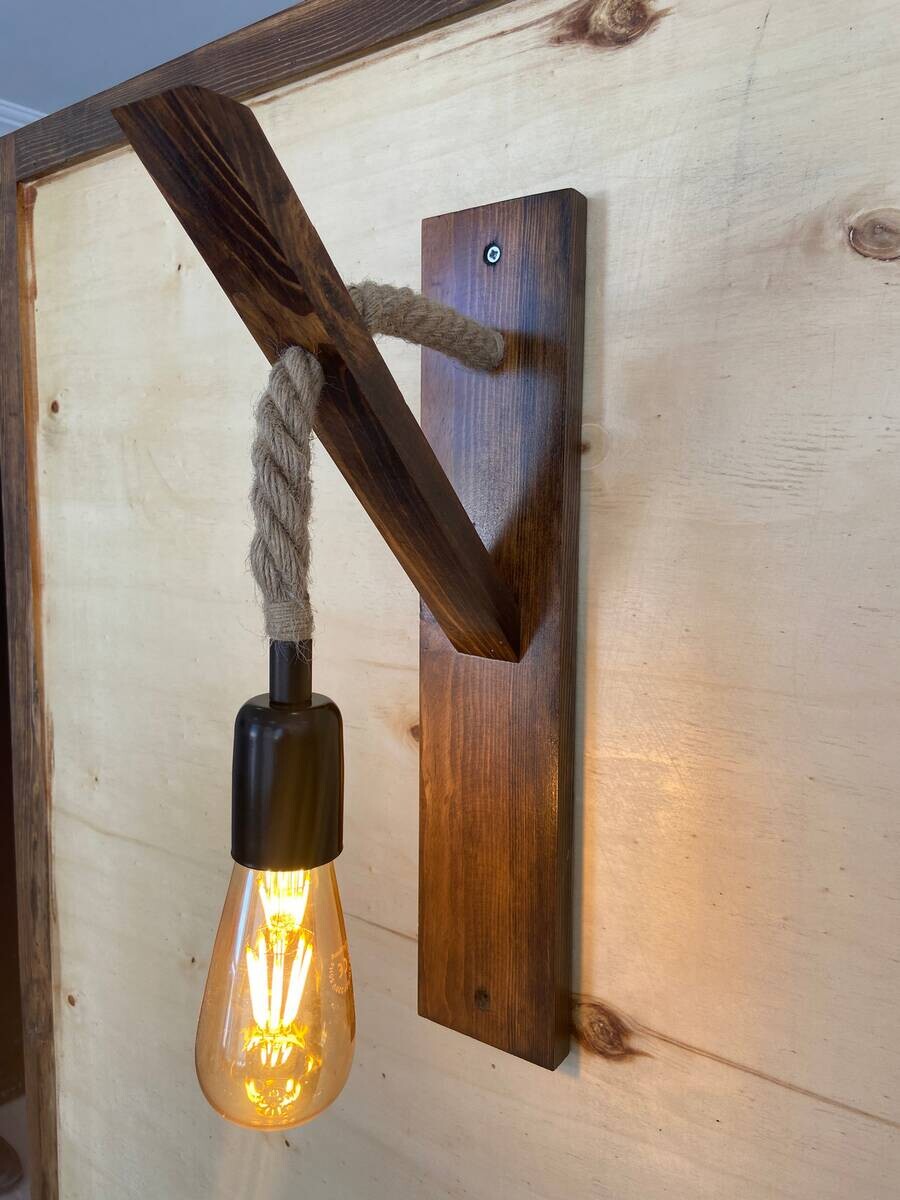 Opviq Wandleuchte nussbaum Kiefer B/H/L: ca. 9x45x23 cm E27 1 Brennstellen