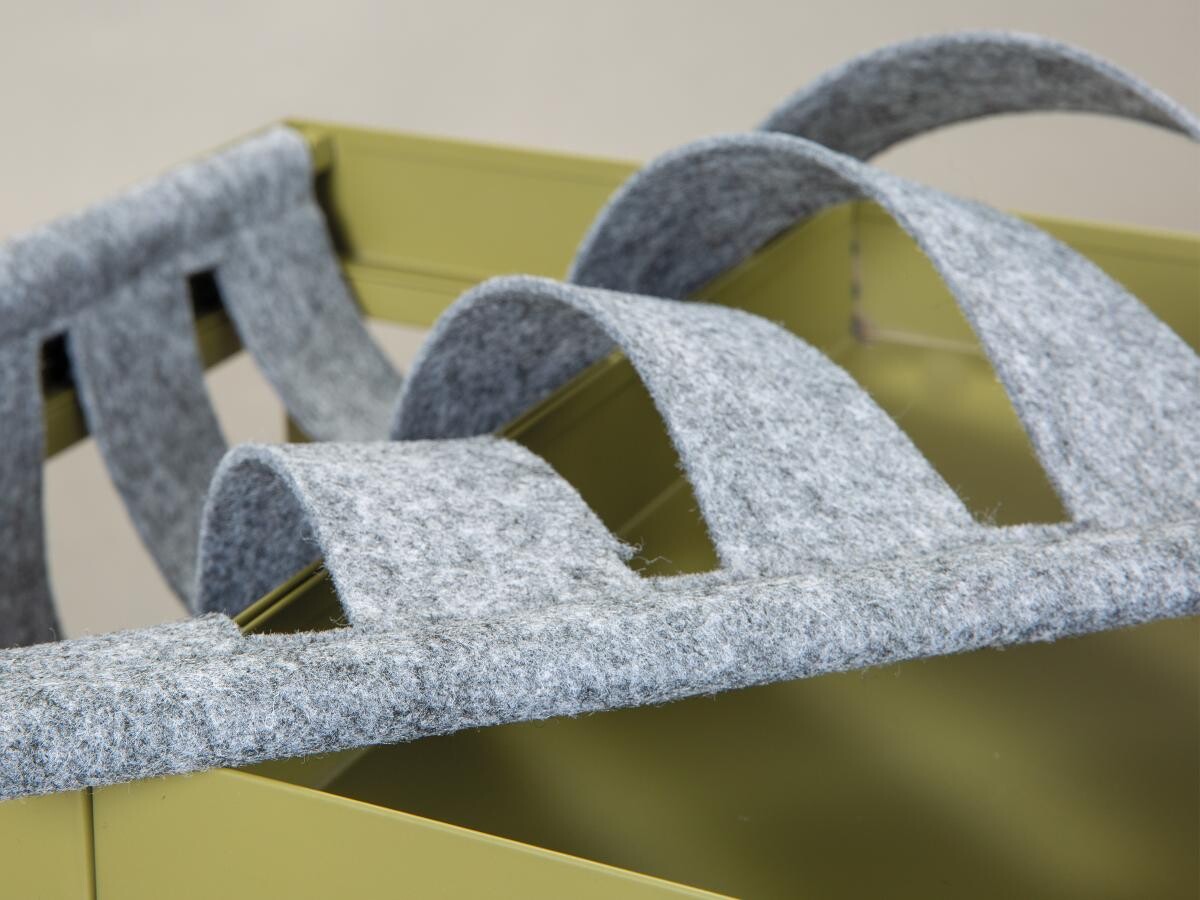 Zeitungsständer Club NY braun Metall B/H/T: ca. 35x40x35 cm