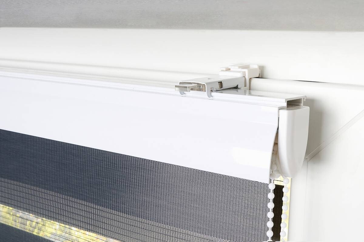 Doppelrollo mit Blende grau B/L: ca. 140x160 cm