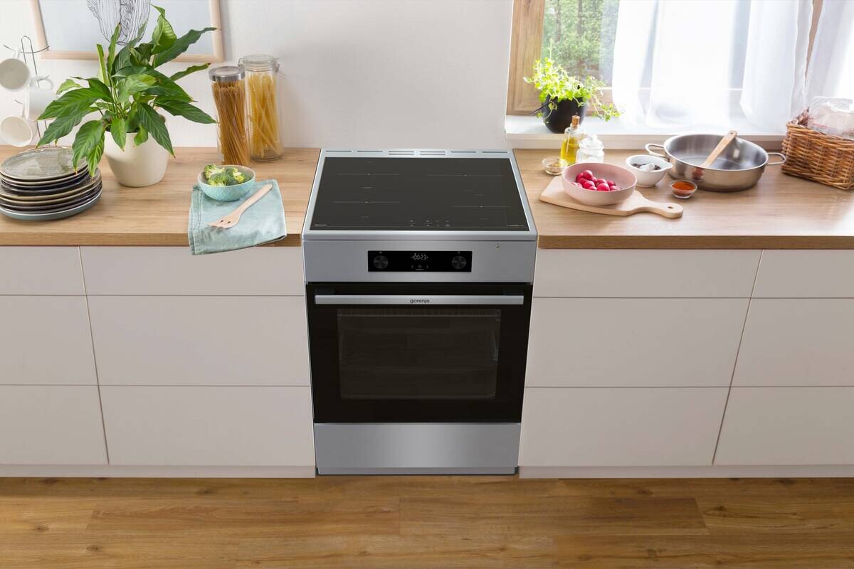 Gorenje Stand-Elektroherd GEIT6C60XPG Edelstahl B/H/T: ca. 60x85x60 cm