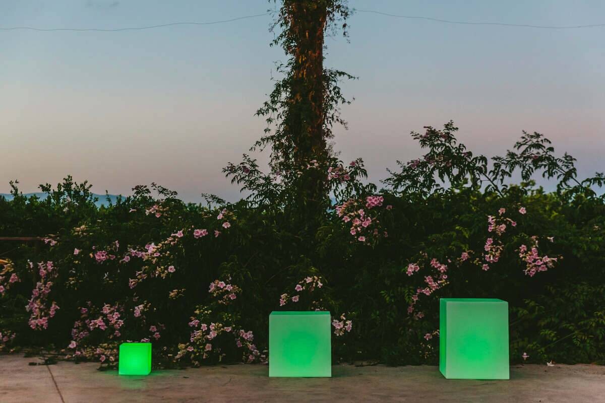 LED-Dekoleuchte weiß B/H/L: ca. 32x32x32 cm