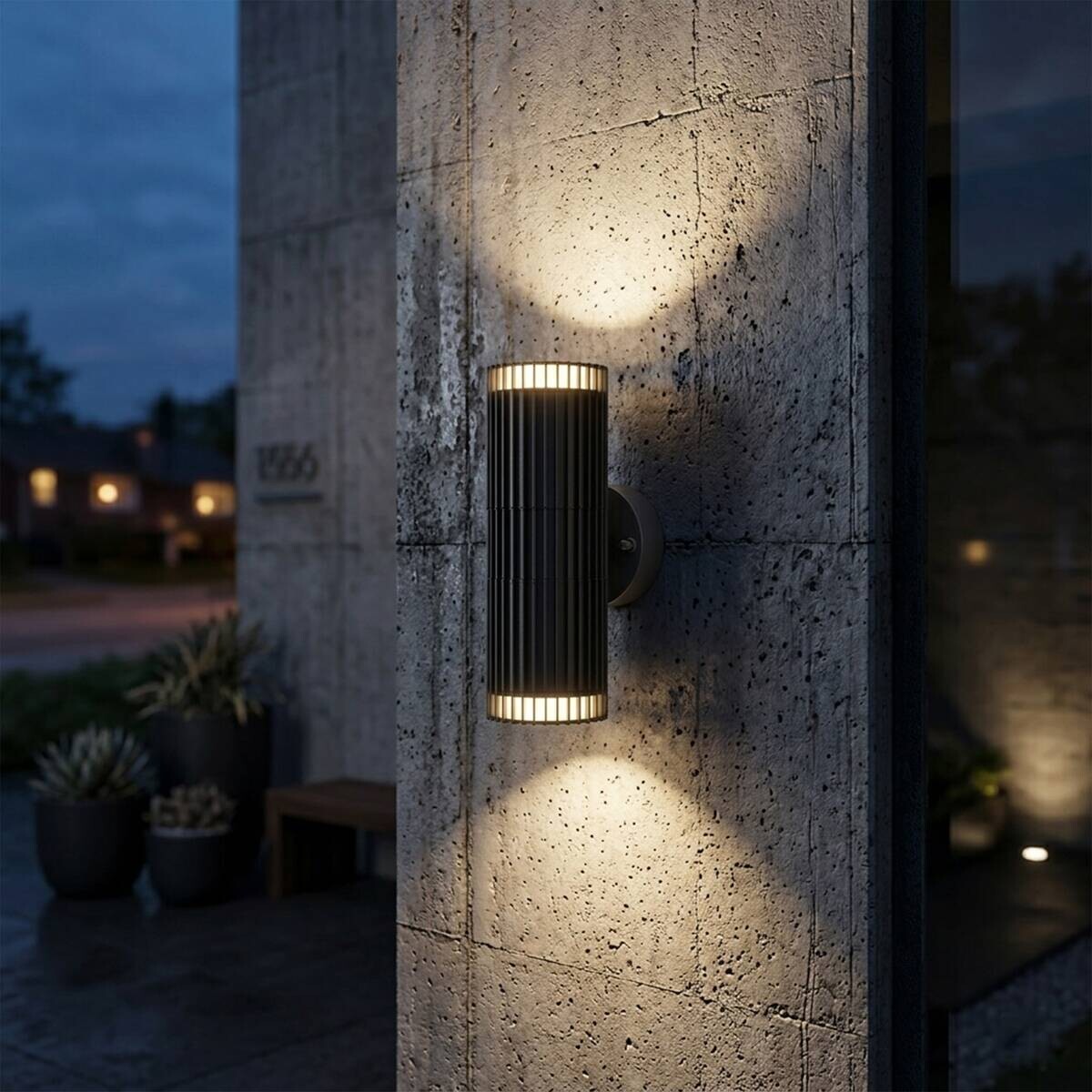 Lamkur Wandleuchte schwarz Stahl B/H/L: ca. 10x49,5x10 cm GU10 2 Brennstellen