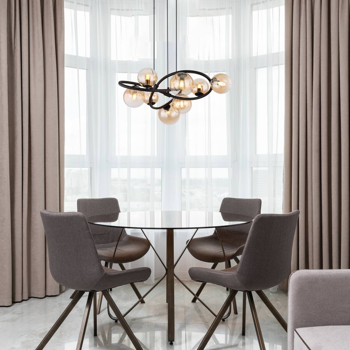 GLOBO LED-Pendelleuchte 10676 mattschwarz amber Metall Glas H/D: ca. 120x65 cm 8.0 Brennstellen