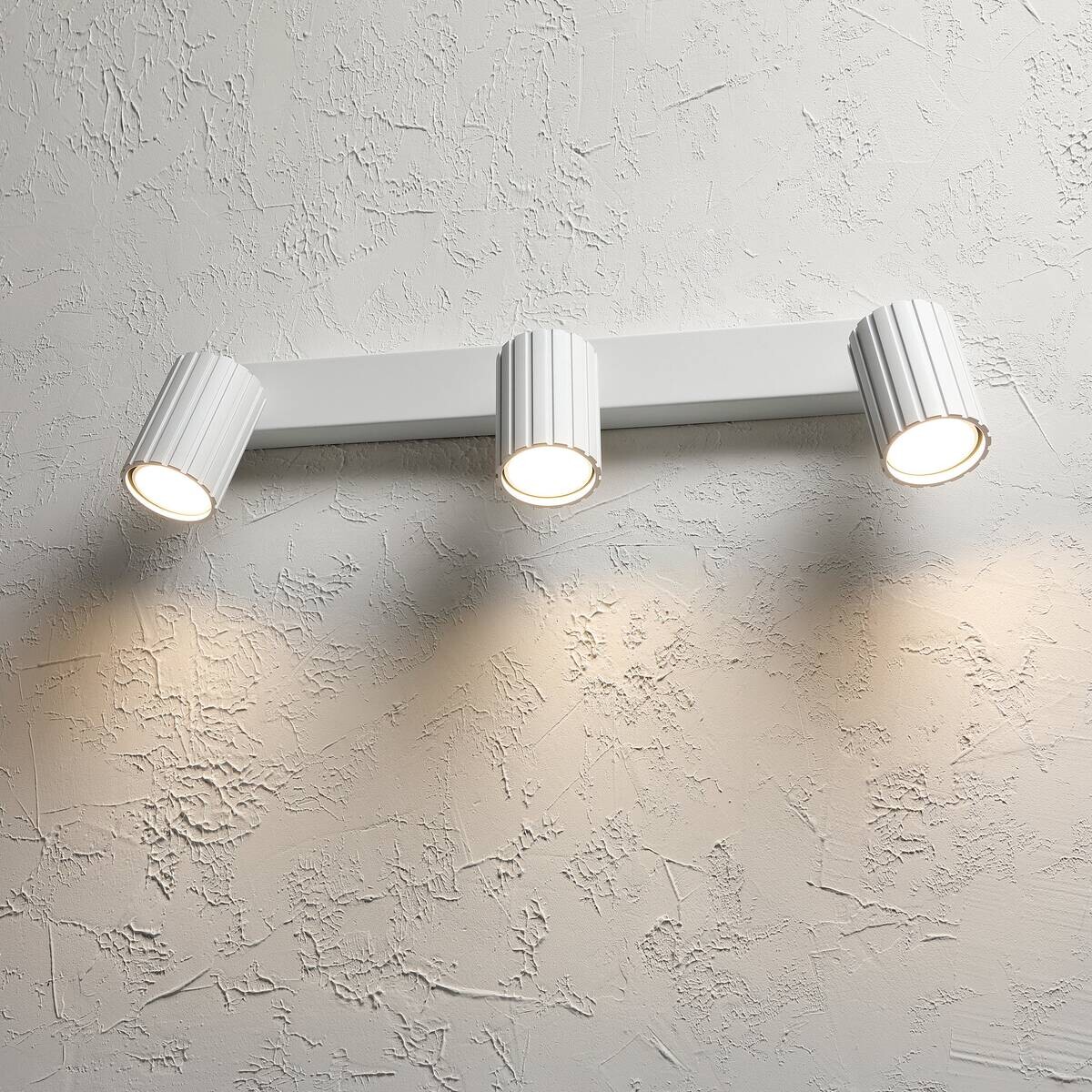 Lamkur Strahler Prisma weiß Stahl B/H/L: ca. 6,5x16,5x45 cm 3 Brennstellen