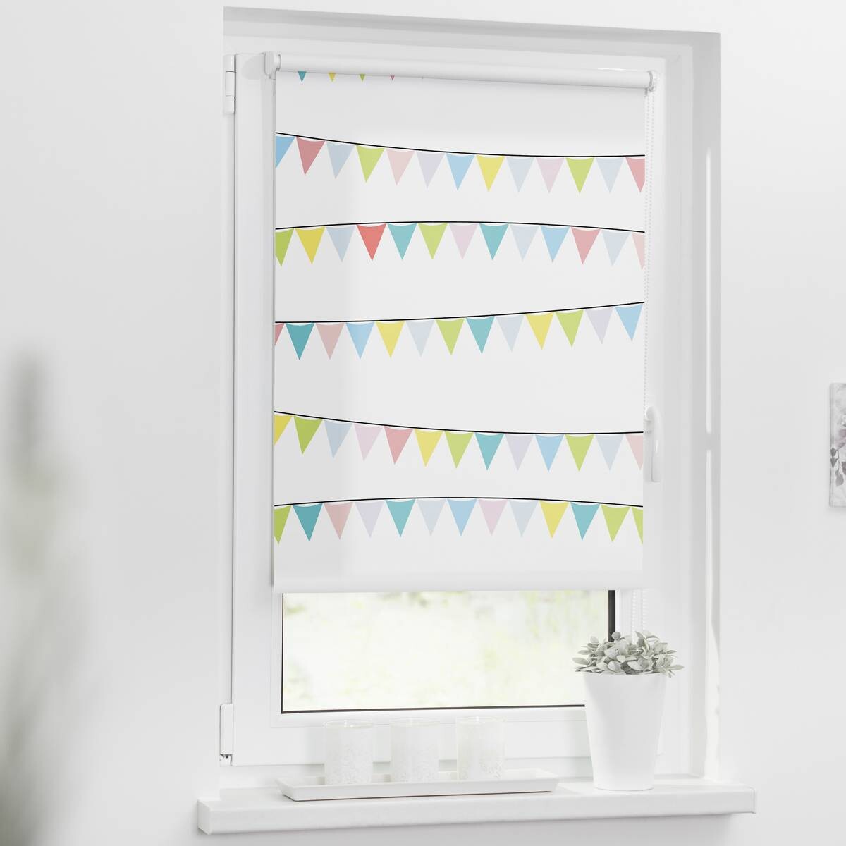 LICHTBLICK Rollo Wimpelkette bunt B/L: ca. 70x150 cm