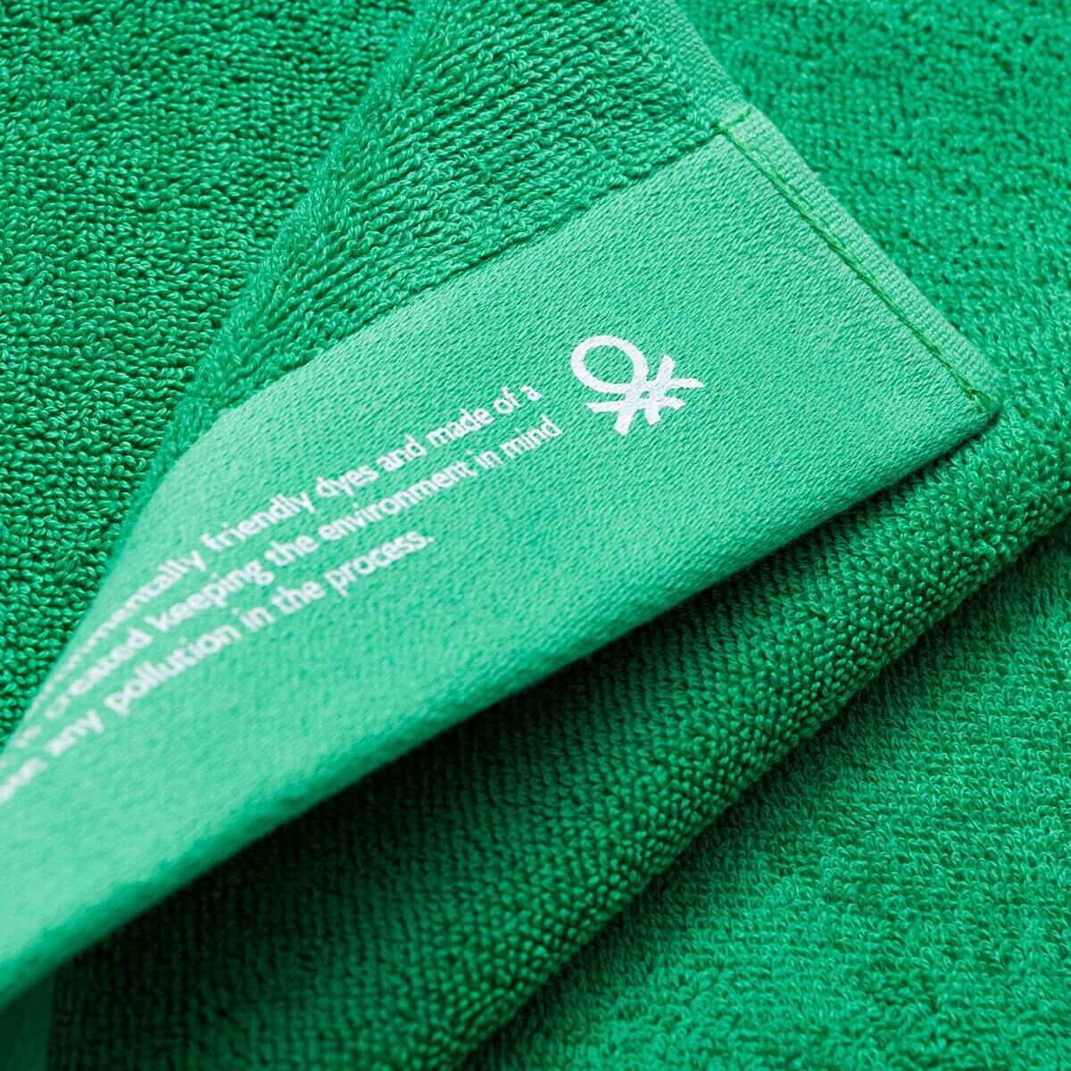 BENETTON Badetuch grün Baumwolle B/L: ca. 90x150 cm