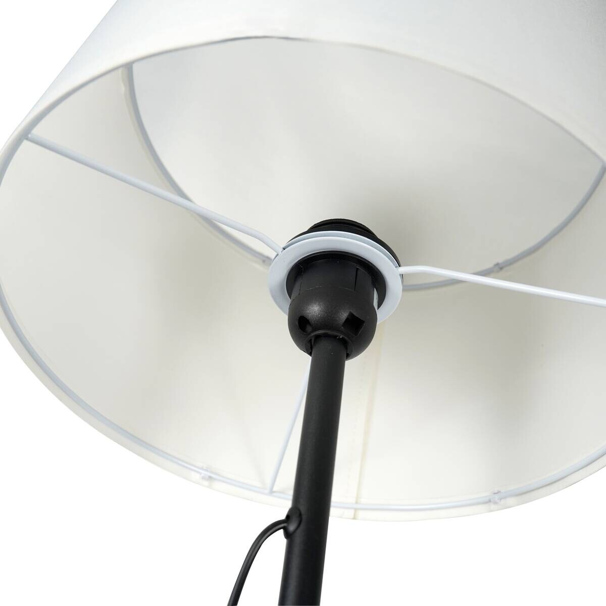 POCOline Stehlampe Zero schwarz Kunststoff Metall H/D: ca. 143x28 cm E27 1 Brennstellen