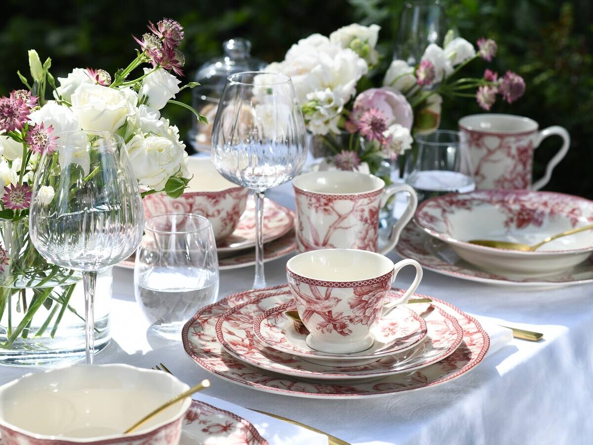 CreaTable Kaffeeservice Adelaide Rot weiß Porzellan 12 tlg.