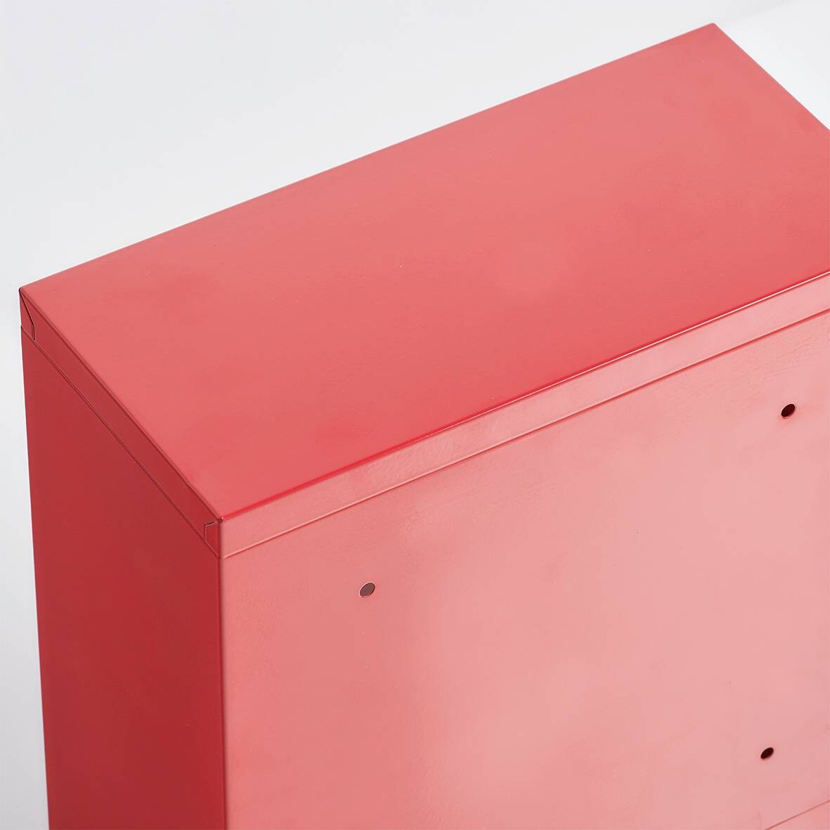 Medizinschrank rot Metall B/H/L: ca. 12x45x25 cm