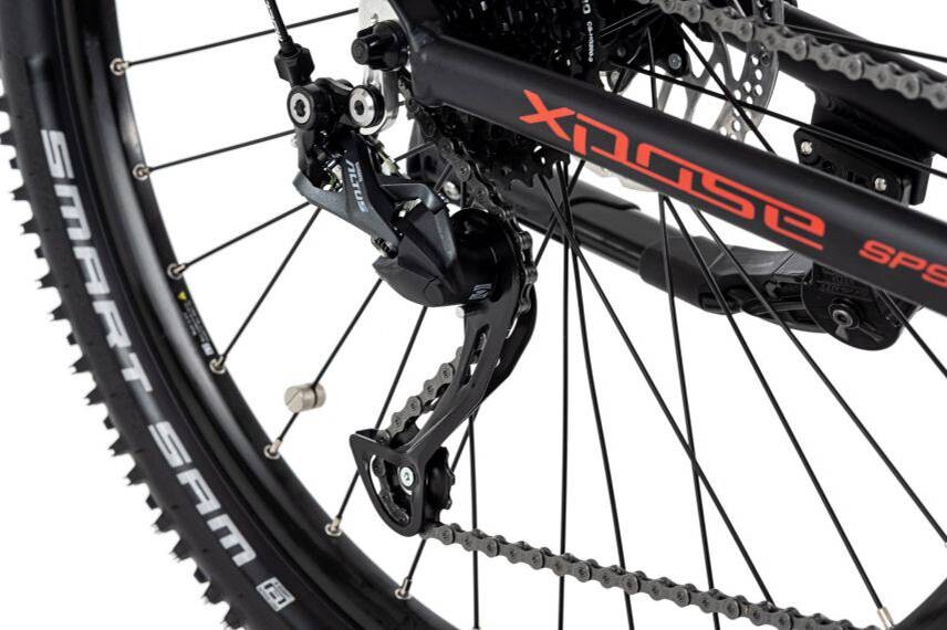 Adore Mountain E-Bike Xpose 27,5'' Xpose 27,5 Zoll Rahmenhöhe 51 cm 9 Gänge schwarz schwarz ca. 250 W ca. 36 V ca. 27,5 Zoll