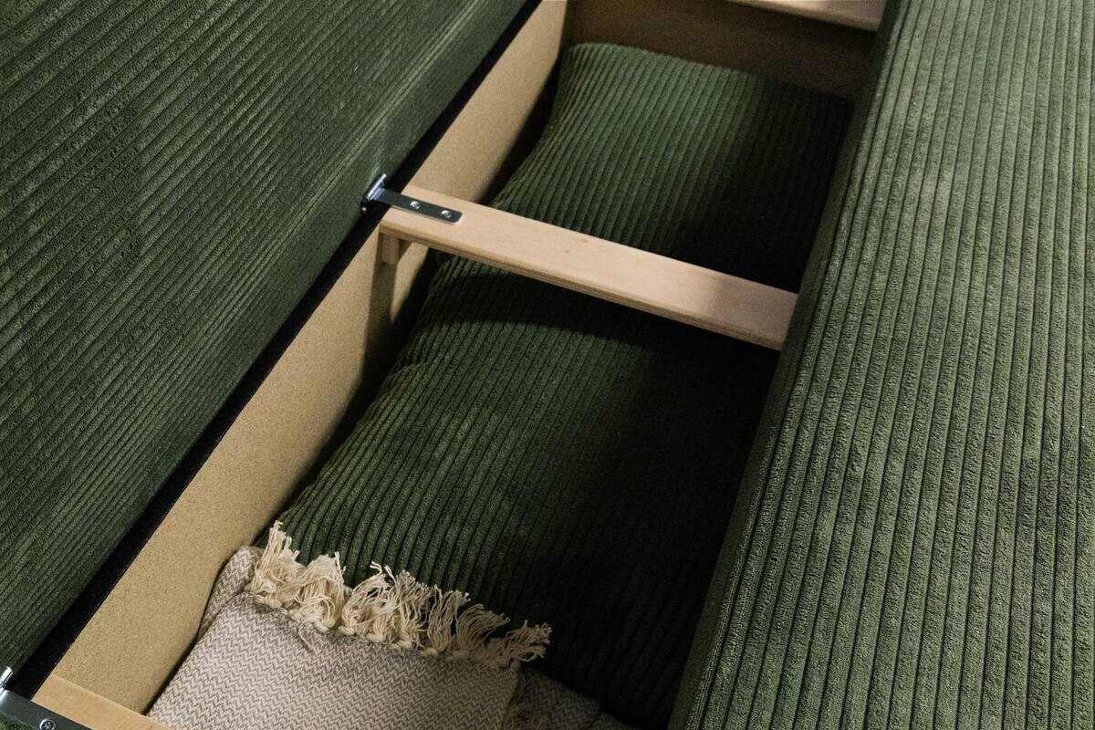 Ecksofa mit Bettfunktion und Bettkasten grün Microfaser B/H/T: ca. 191x70x142 cm