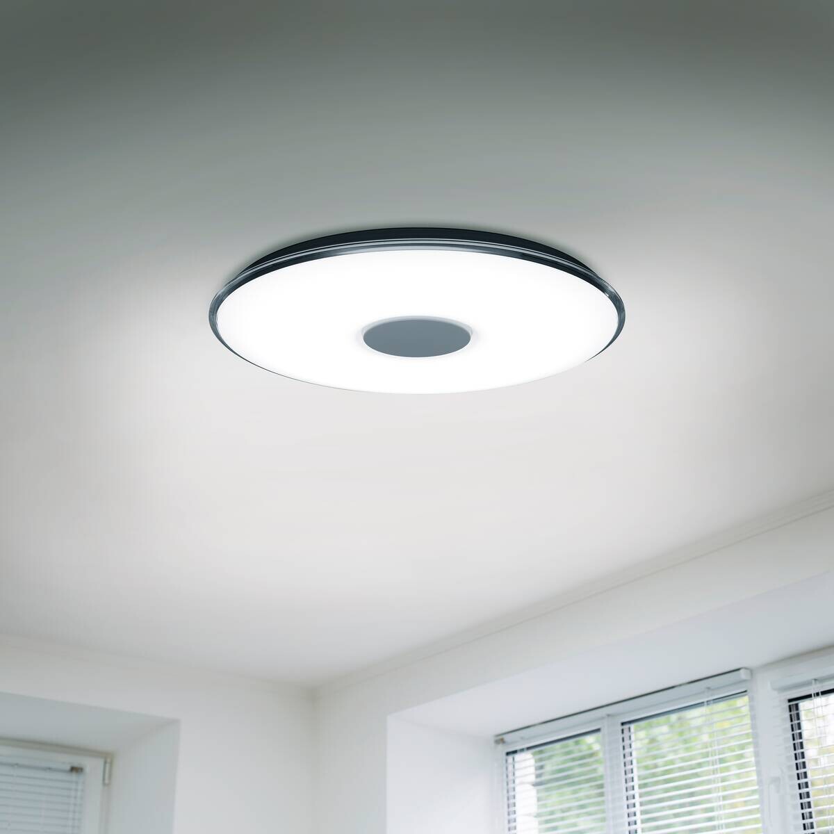 TRIO Deckenleuchte Tokyo weiß Kunststoff H/D: ca. 7x60 cm null 1 Brennstellen