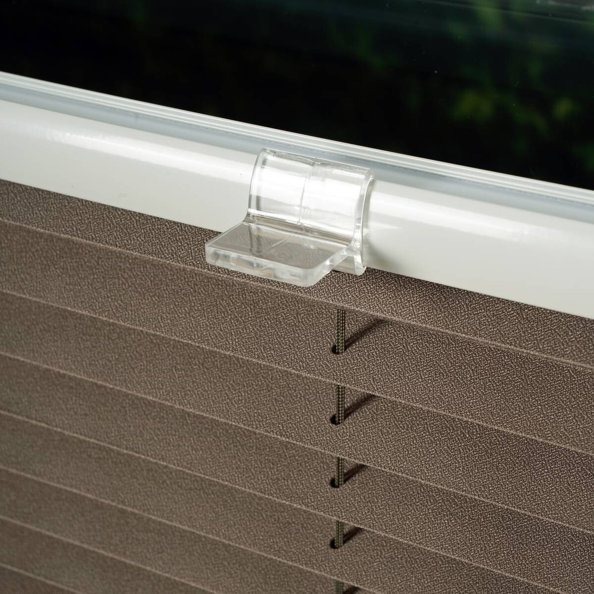 Hochwertiges Klemmplissee taupe B/L: ca. 80x130 cm