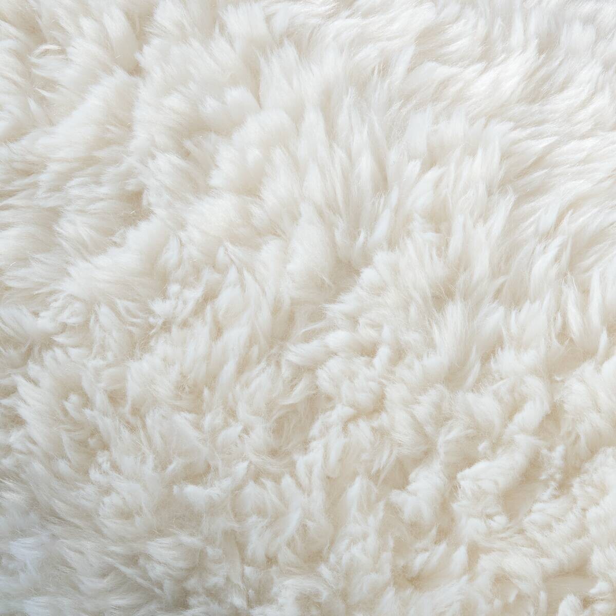 Dekokissen ecru 100% Polyester B/L: ca. 70x35 cm