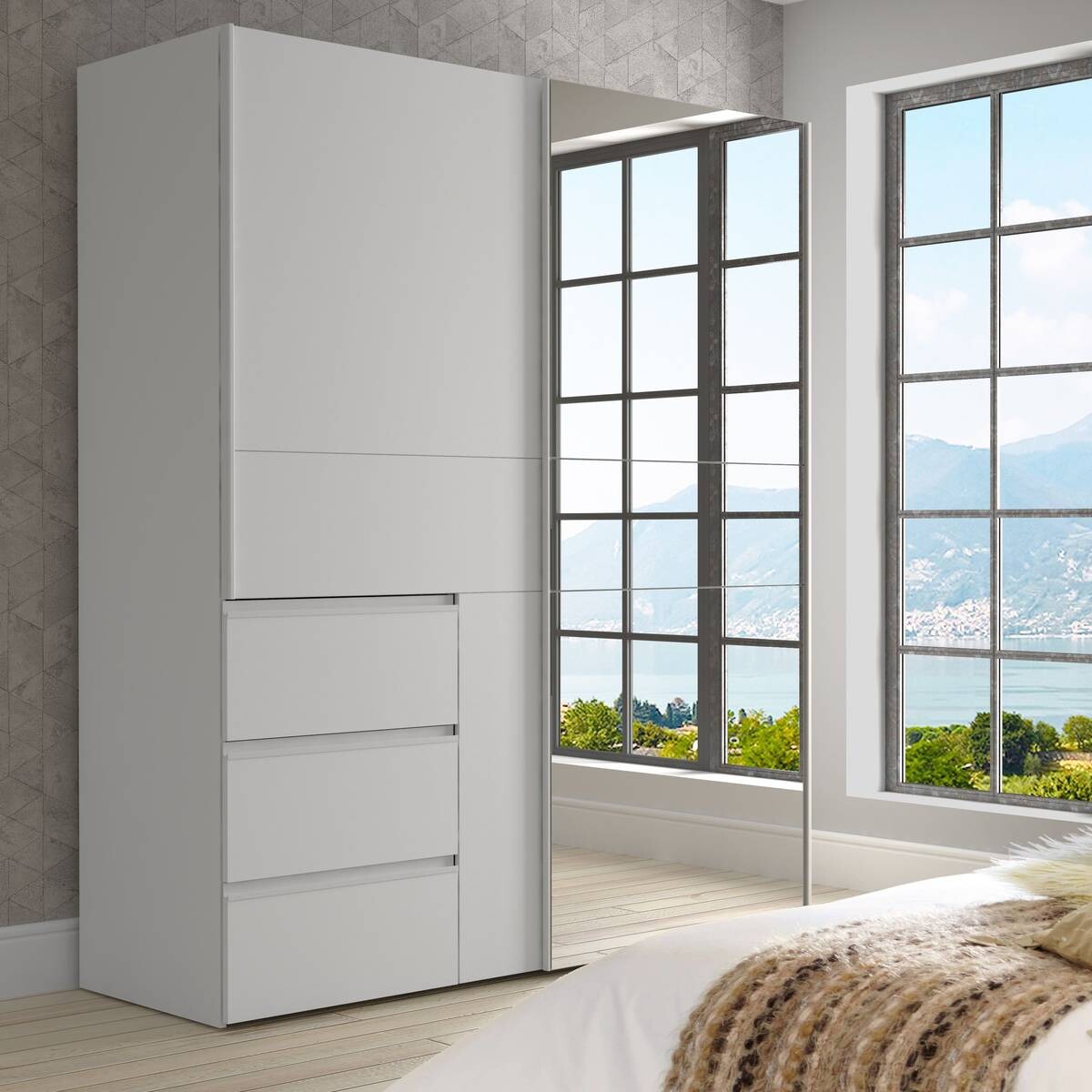 Schwebetürenschrank weiß B/H/T: ca. 170,3x200,5x61,2 cm