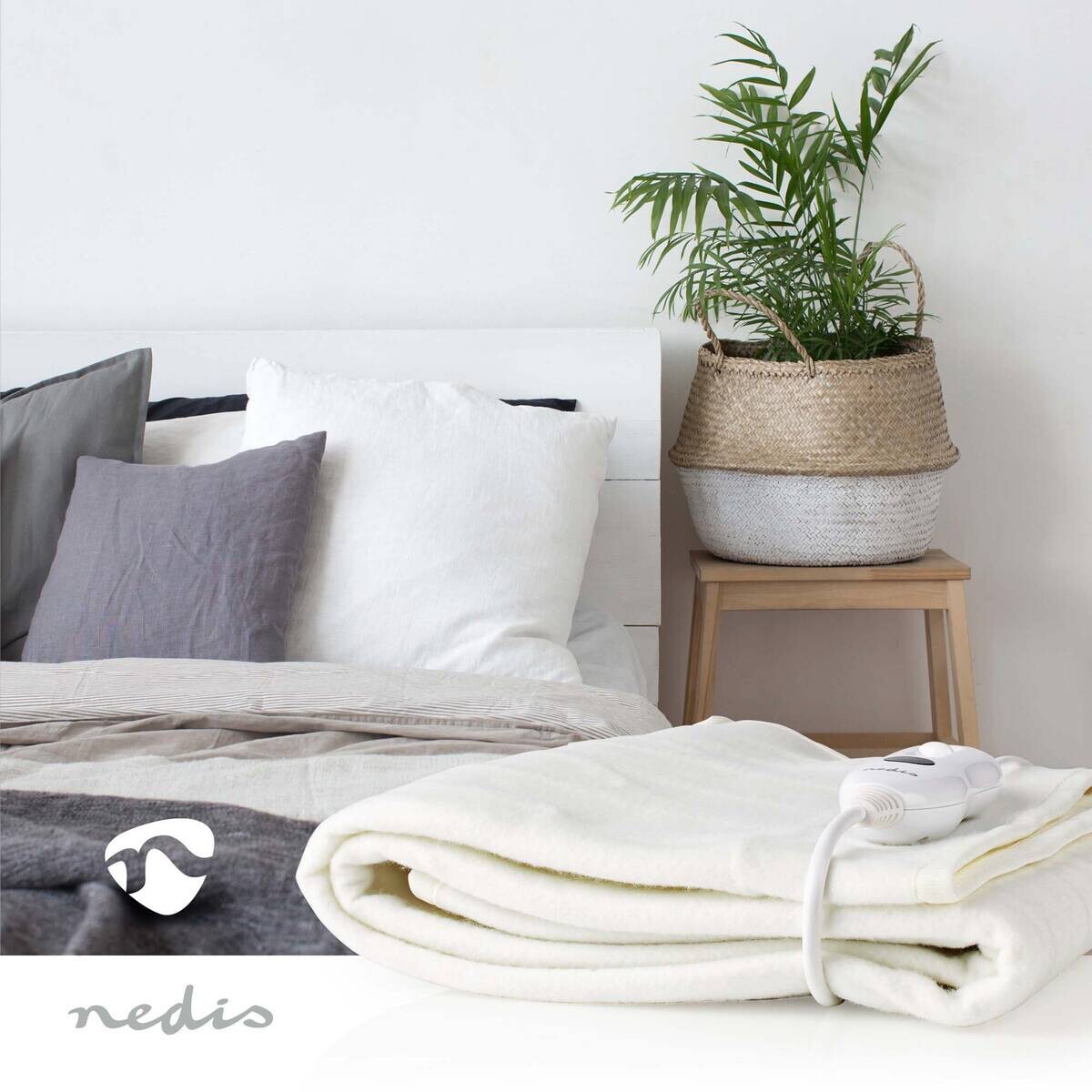 Nedis Heizdecke weiß Polyester B/H/L: ca. 151,2x2,2x79,7 cm