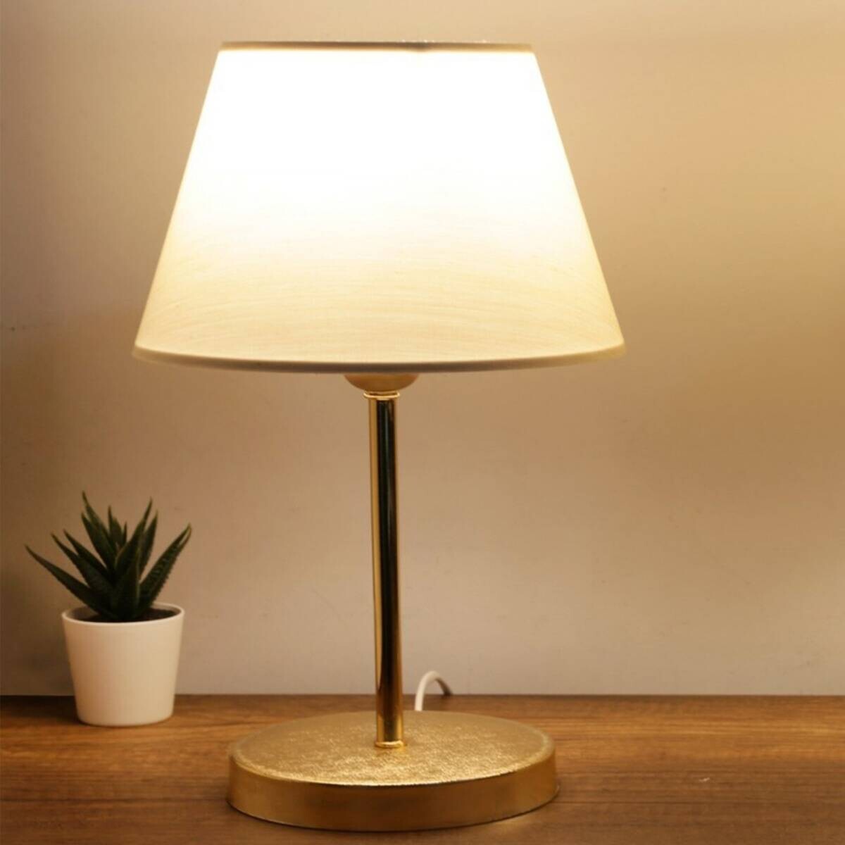 Opviq Tischleuchte creme Metall PVC B/H/L: ca. 22x37x22 cm E27 1 Brennstellen