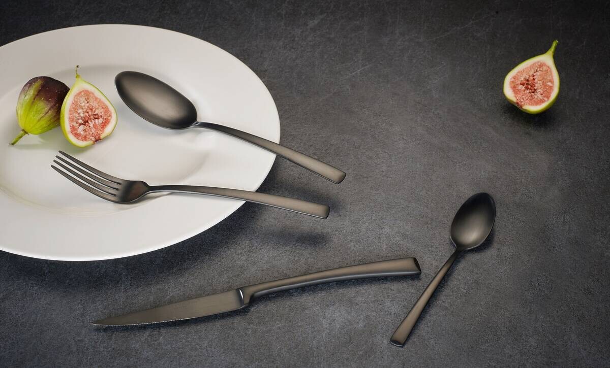 ECHTWERK Besteckset Avelino schwarz Edelstahl 16 tlg.