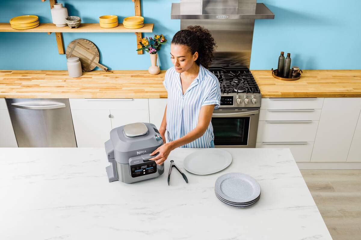 Ninja Heißluftfritteuse ON400EU grau Kunststoff B/H/L: ca. 33x31x35 cm ca. 5,7 l