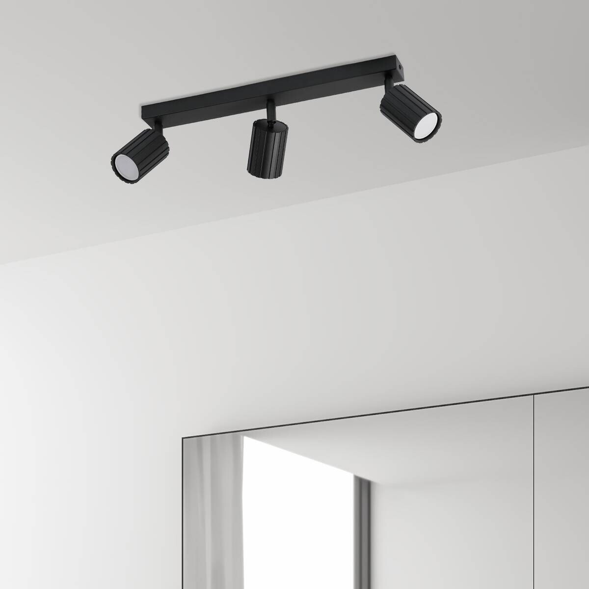 Lamkur Strahler Prisma schwarz Stahl B/H/L: ca. 6,5x16,5x45 cm 3 Brennstellen