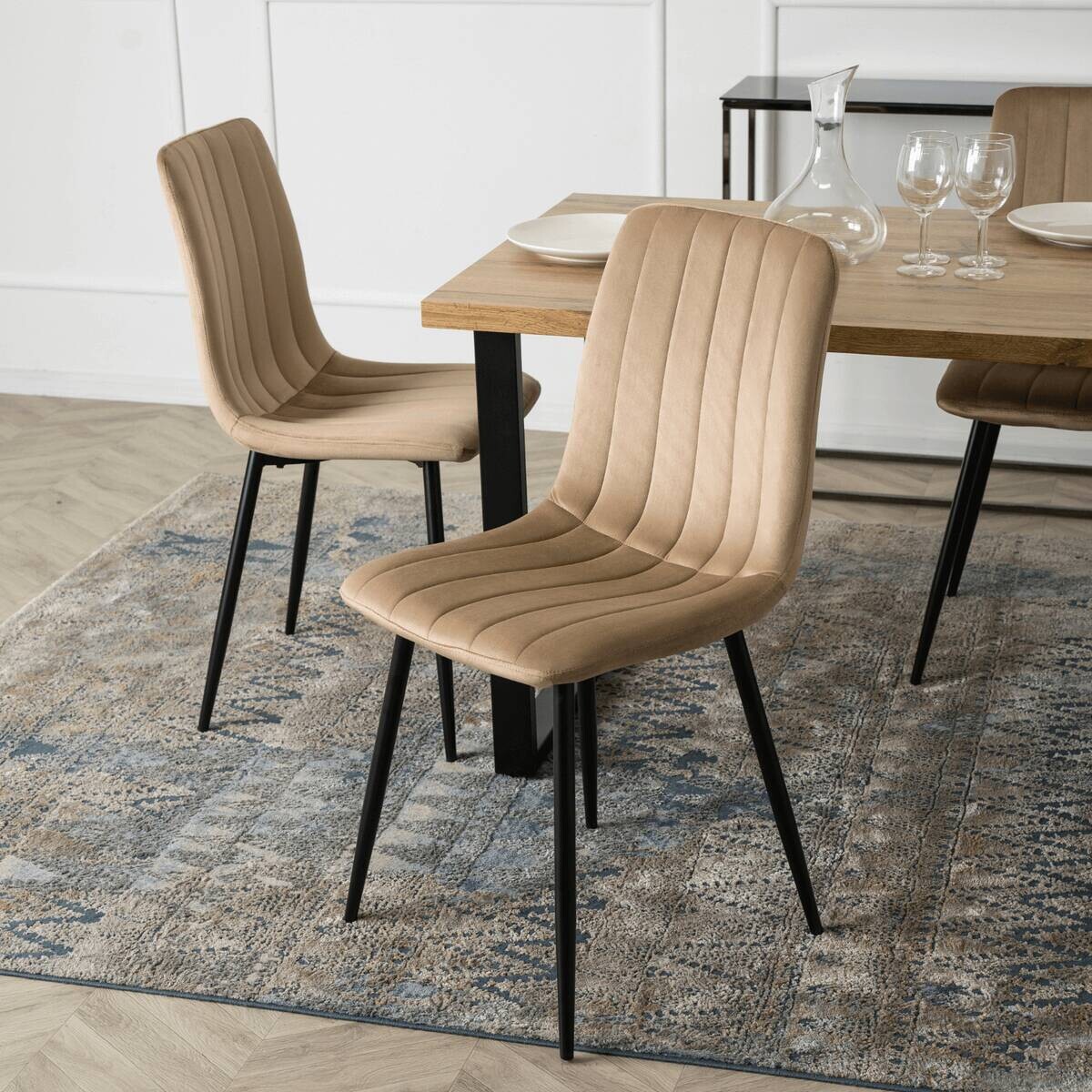 Stuhl IBIS beige Velourstoff B/H/T: ca. 43x90,5x50 cm