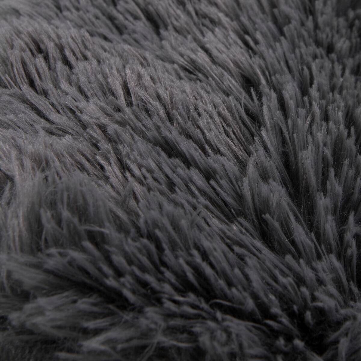 Badematte anthrazit Oberseite: 100% Polyester Unterseite: 100% Polyvinylchlorid Füllung: 100% Polyurethan B/L: ca. 70x120 cm