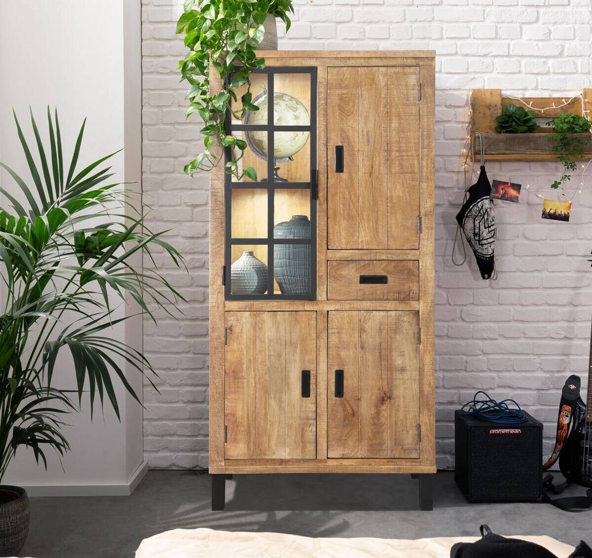 Vitrine Kali latte Mango B/H/T: ca. 88x180x40 cm