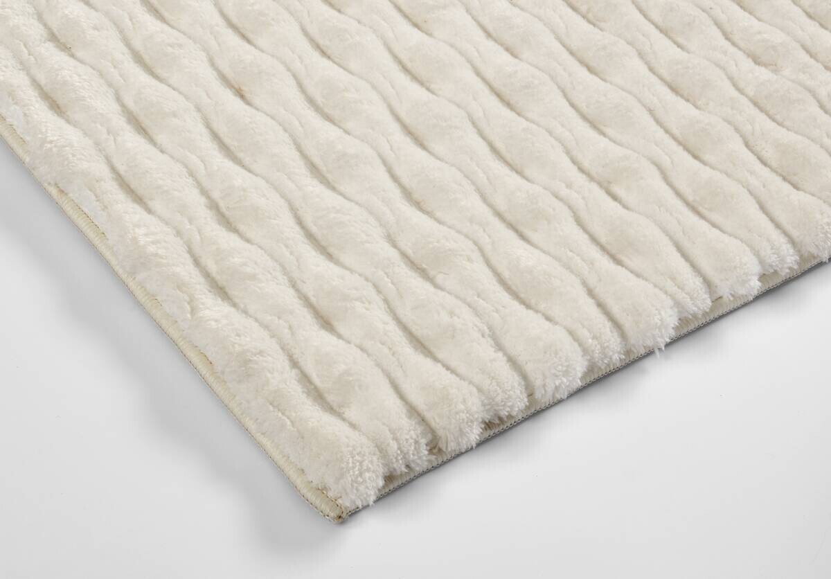 Fellimitat Flush ivory B/L: ca. 160x230 cm