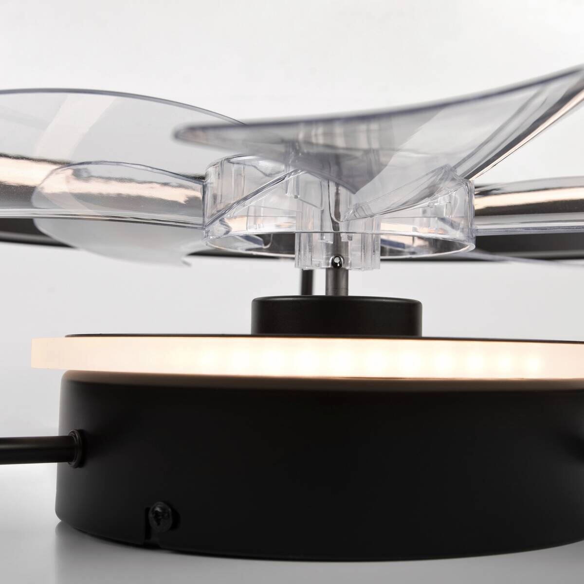 Lamkur LED-Deckenventilator Falco schwarz H/L: ca. 17x50 cm max. 40 W