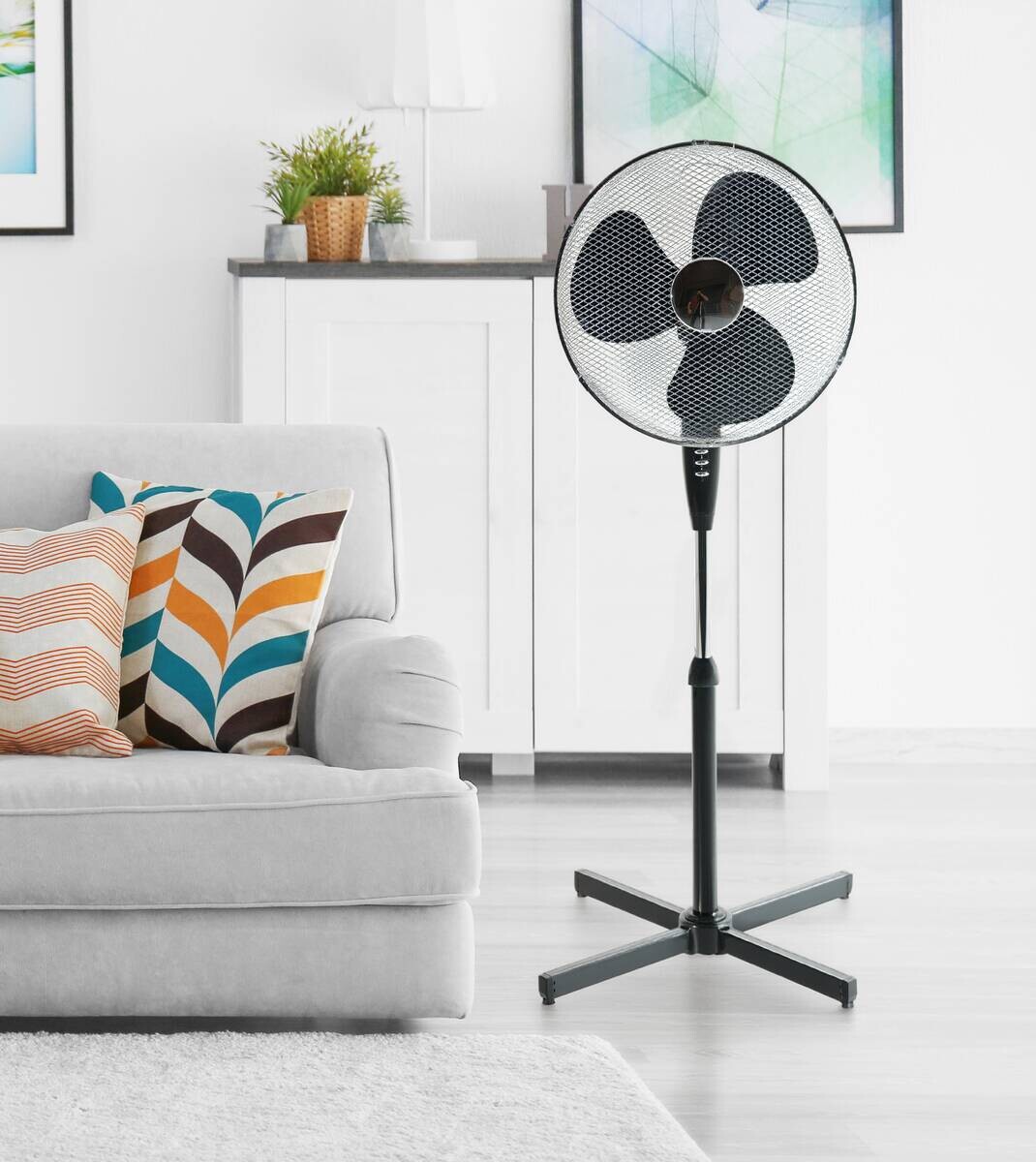 Ventilator 3363035 schwarz Metall Kunststoff B/H/L: ca. 58x116x58 cm
