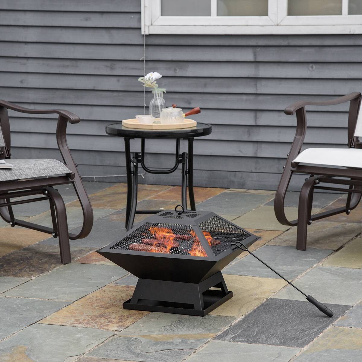 Outsunny Feuerstelle mit Grillrost