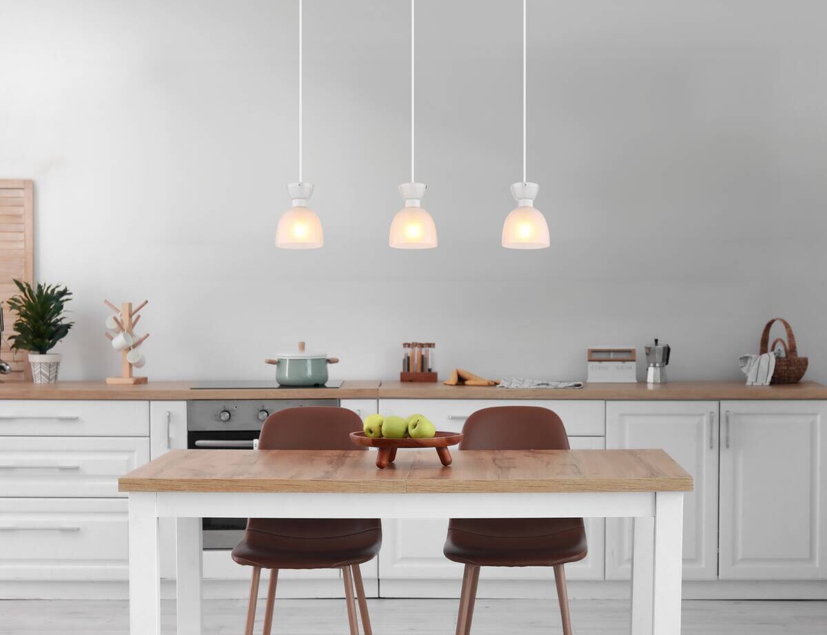 GLOBO Pendelleuchte Opal weiß Metall Glas B/H: ca. 65x120 cm E14 3 Brennstellen