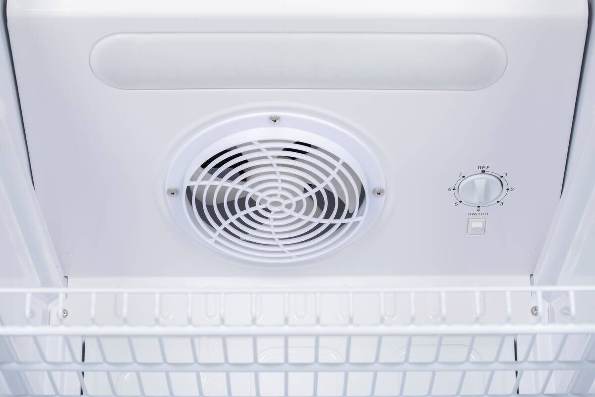 POCOline Glastürkühlschrank GTK144-235 DW weiß B/H/T: ca. 54x144x55 cm