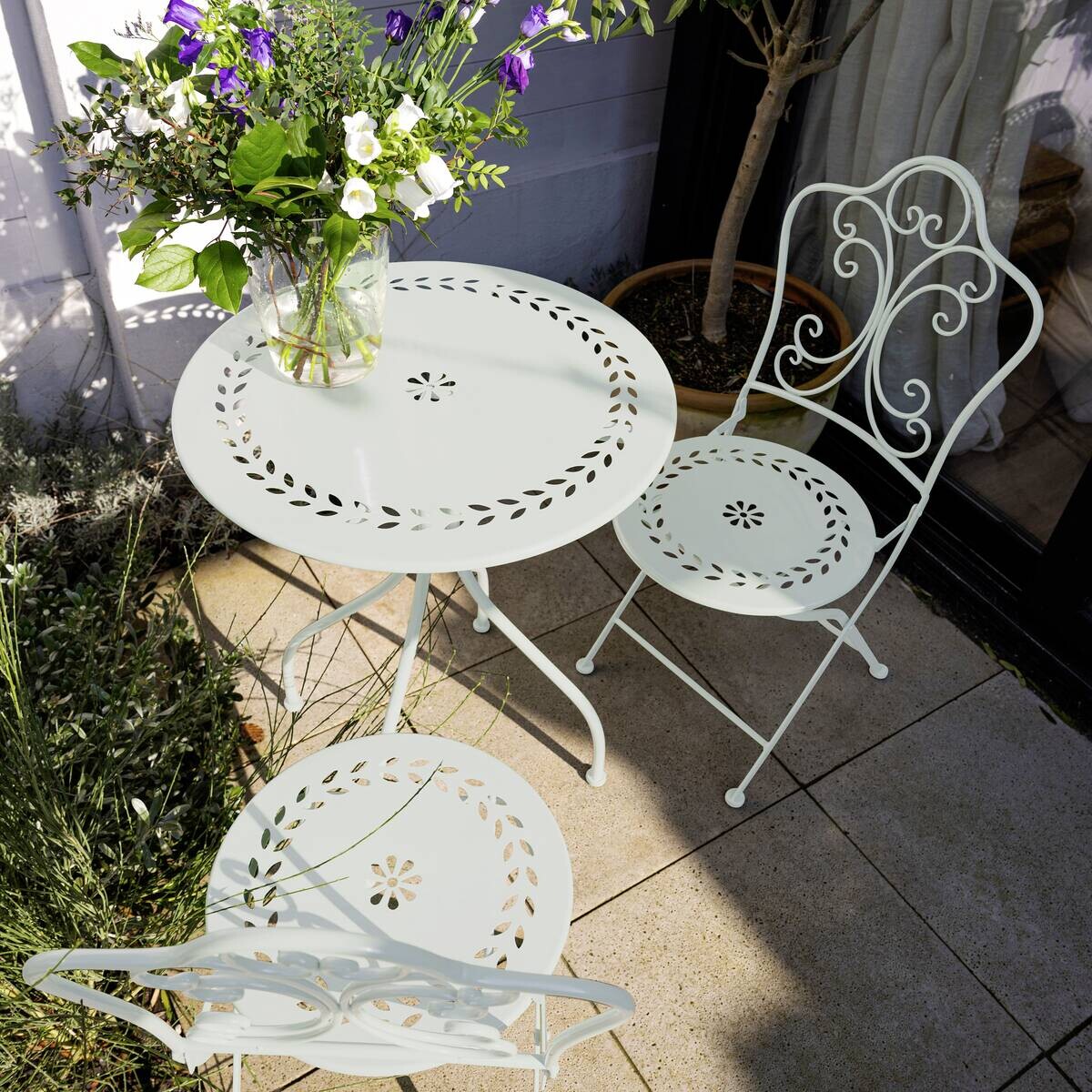 AXI Outdoor Living Bistroset Marilo weiß Metall B/H/L: ca. 60x92x60 cm