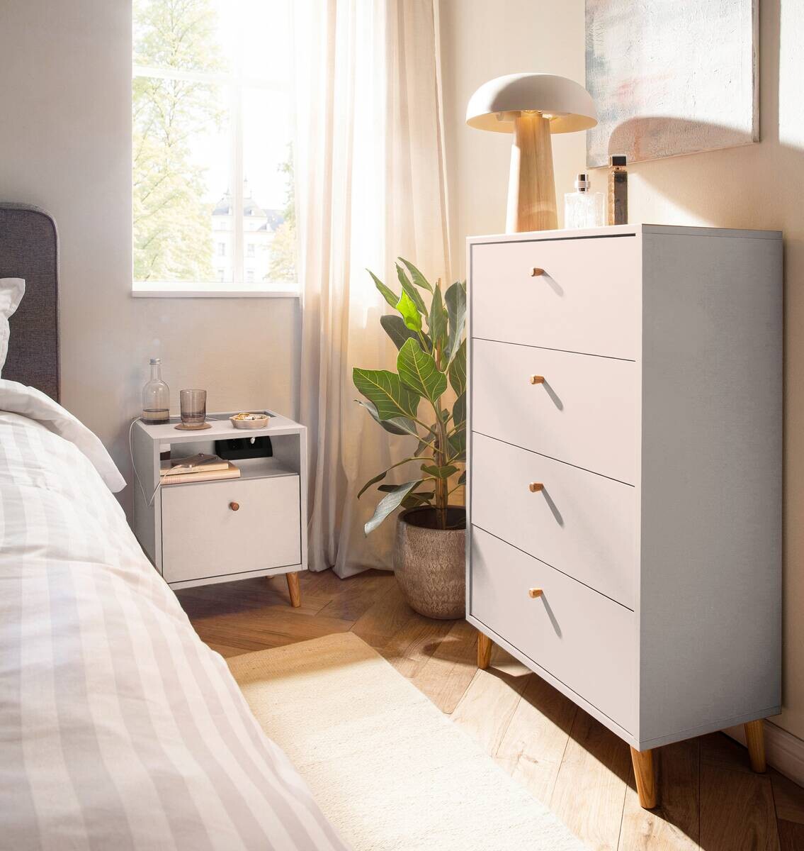 Kommode Bjarne weiß B/H/T: ca. 60,1x101,3x33 cm