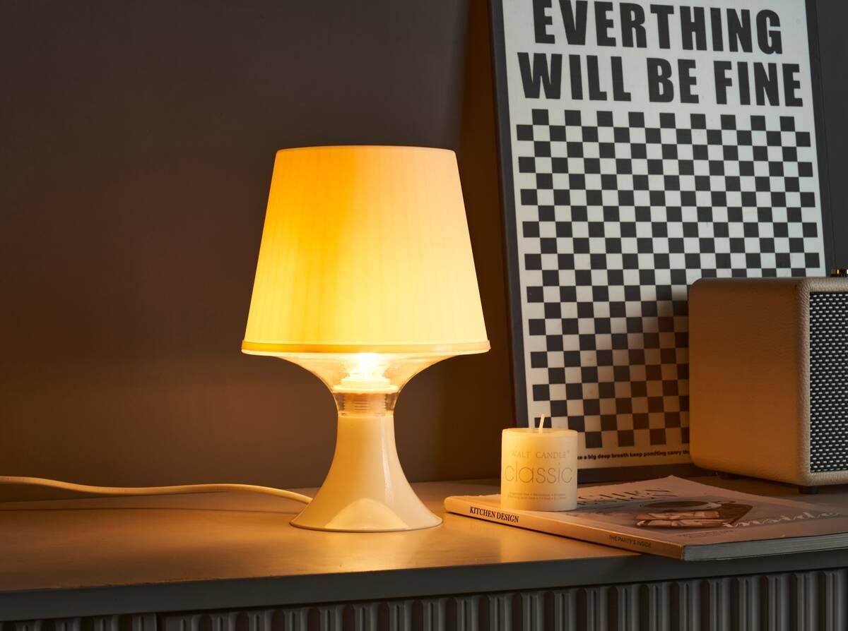 POCOline Tischleuchte Louie beige Kunststoff H/D: ca. 24x16 cm E14 1 Brennstellen