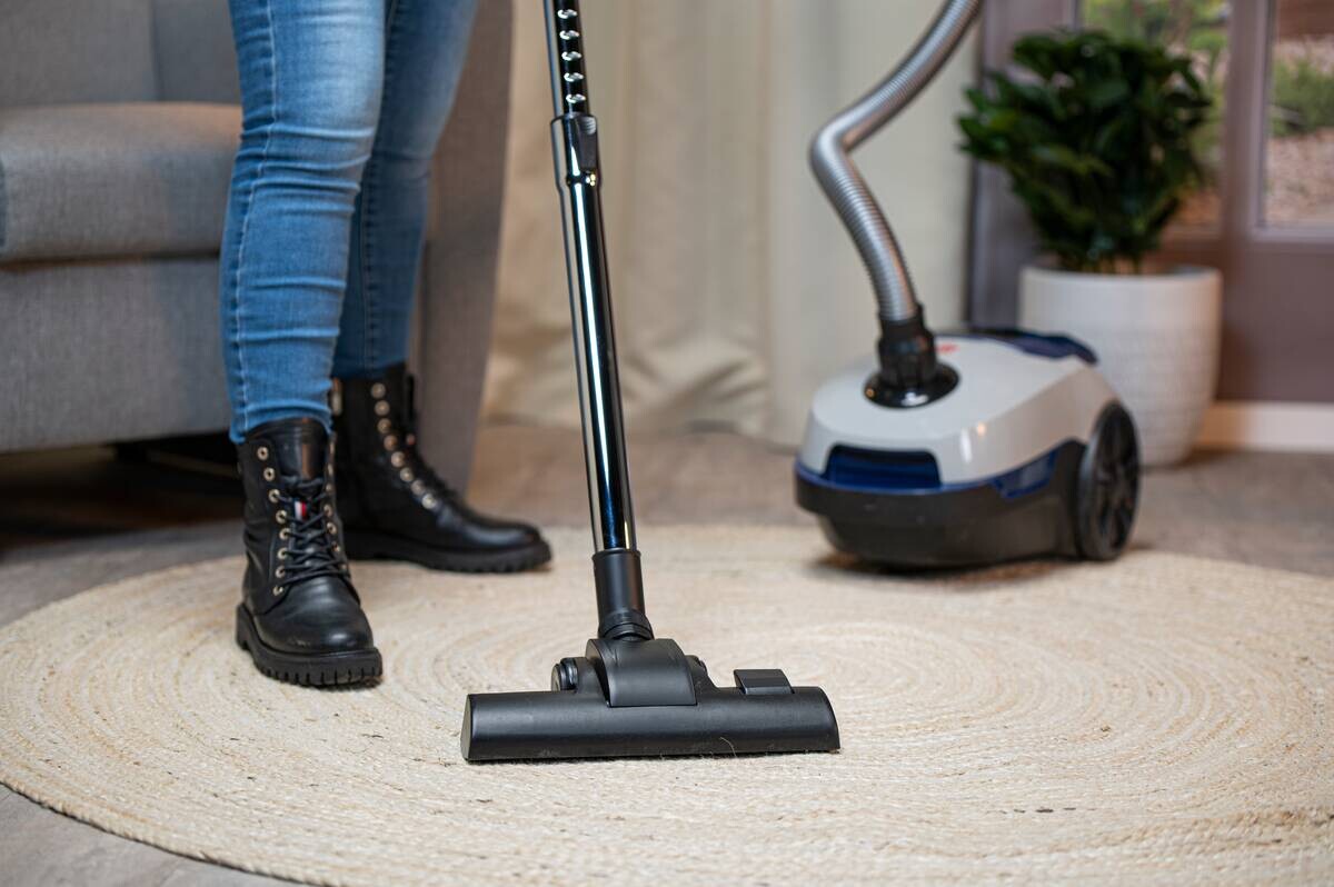 Dirt Devil Bodenstaubsauger DD2002