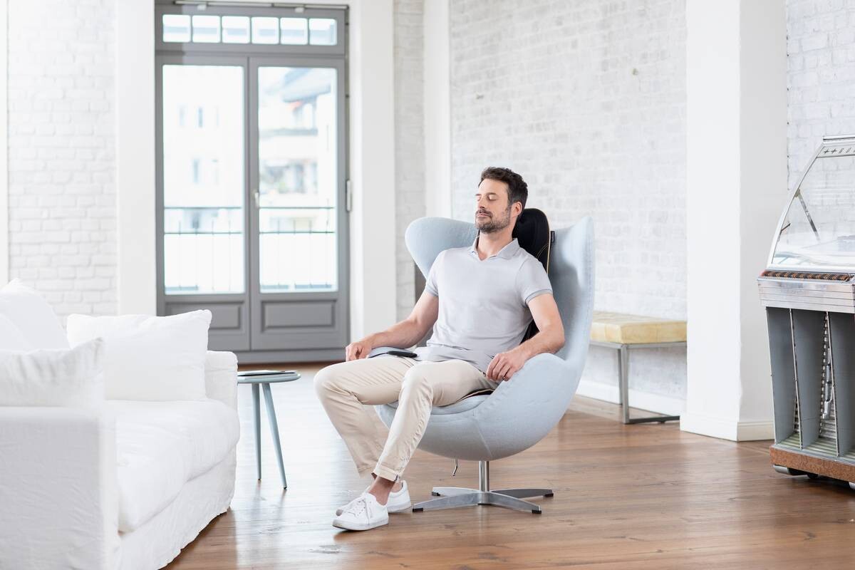 medisana Massagesitzauflage 88930 schwarz anthrazit Stoff Kunststoff B/H/L: ca. 40x9x118 cm ca. 48 W