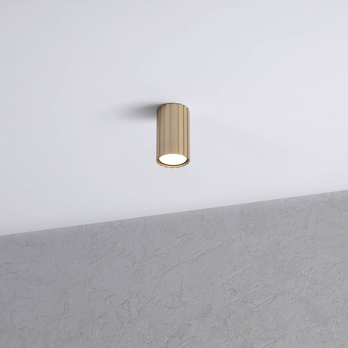 Lamkur Strahler Prisma gold Stahl B/H/L: ca. 6,5x10x6,5 cm 1 Brennstellen