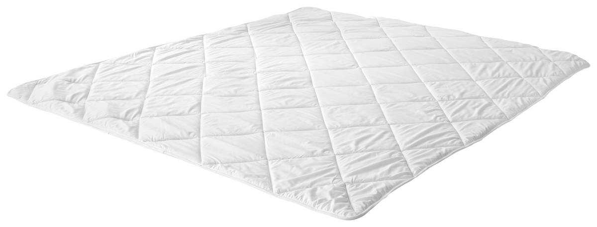 Matratzenauflage weiß Oberseite: 100% Polyester Unterseite: 100% Polypropylen Füllung: 100% Polyester B/L: ca. 140x200 cm